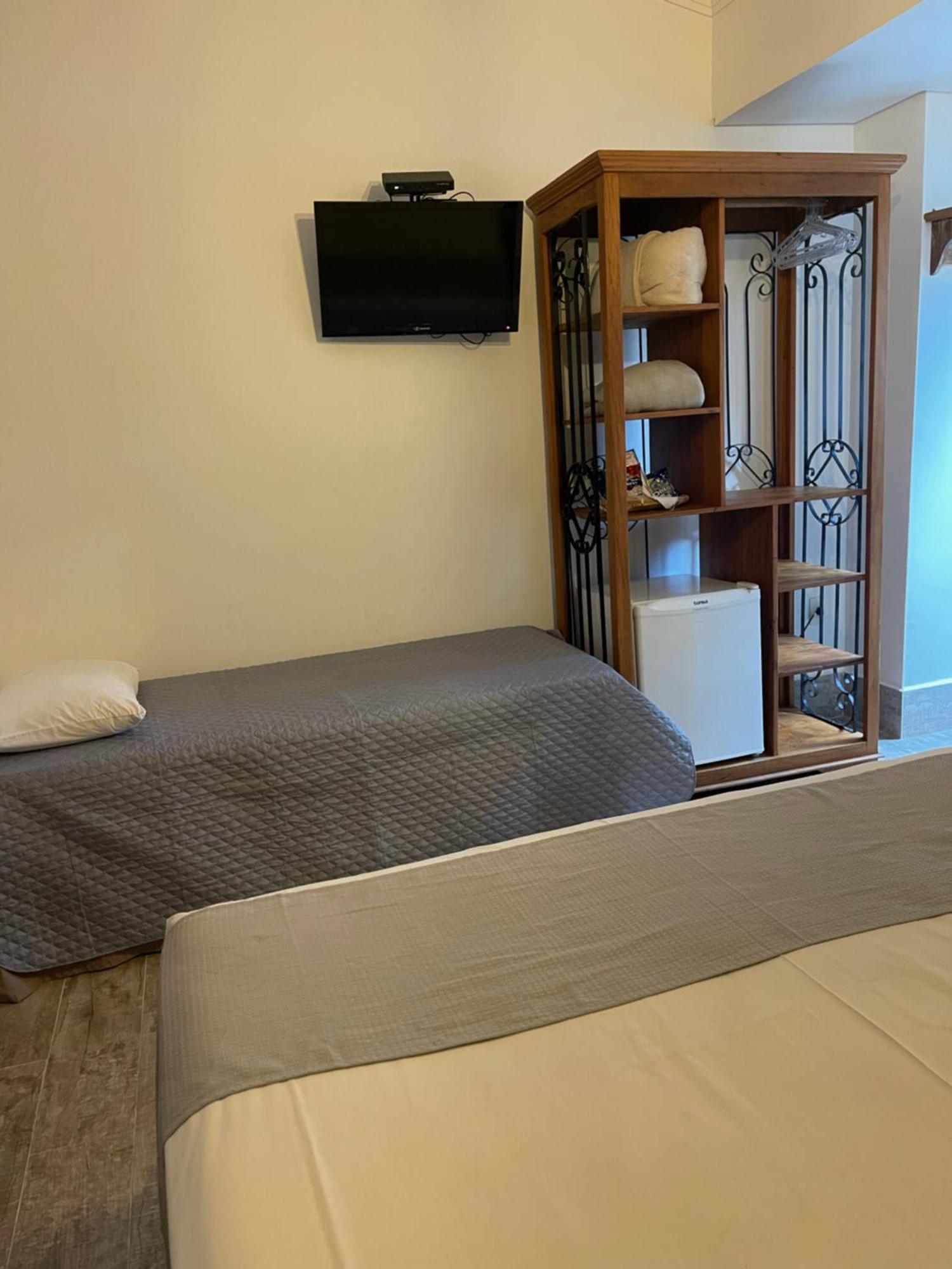 Hotel Village Enseada Ubatuba Zewnętrze zdjęcie
